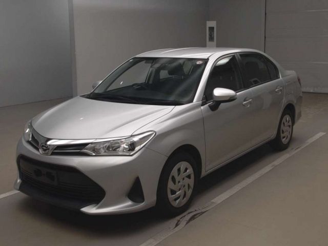 52054 Toyota Corolla axio NRE161 2018 г. (TAA Kantou)